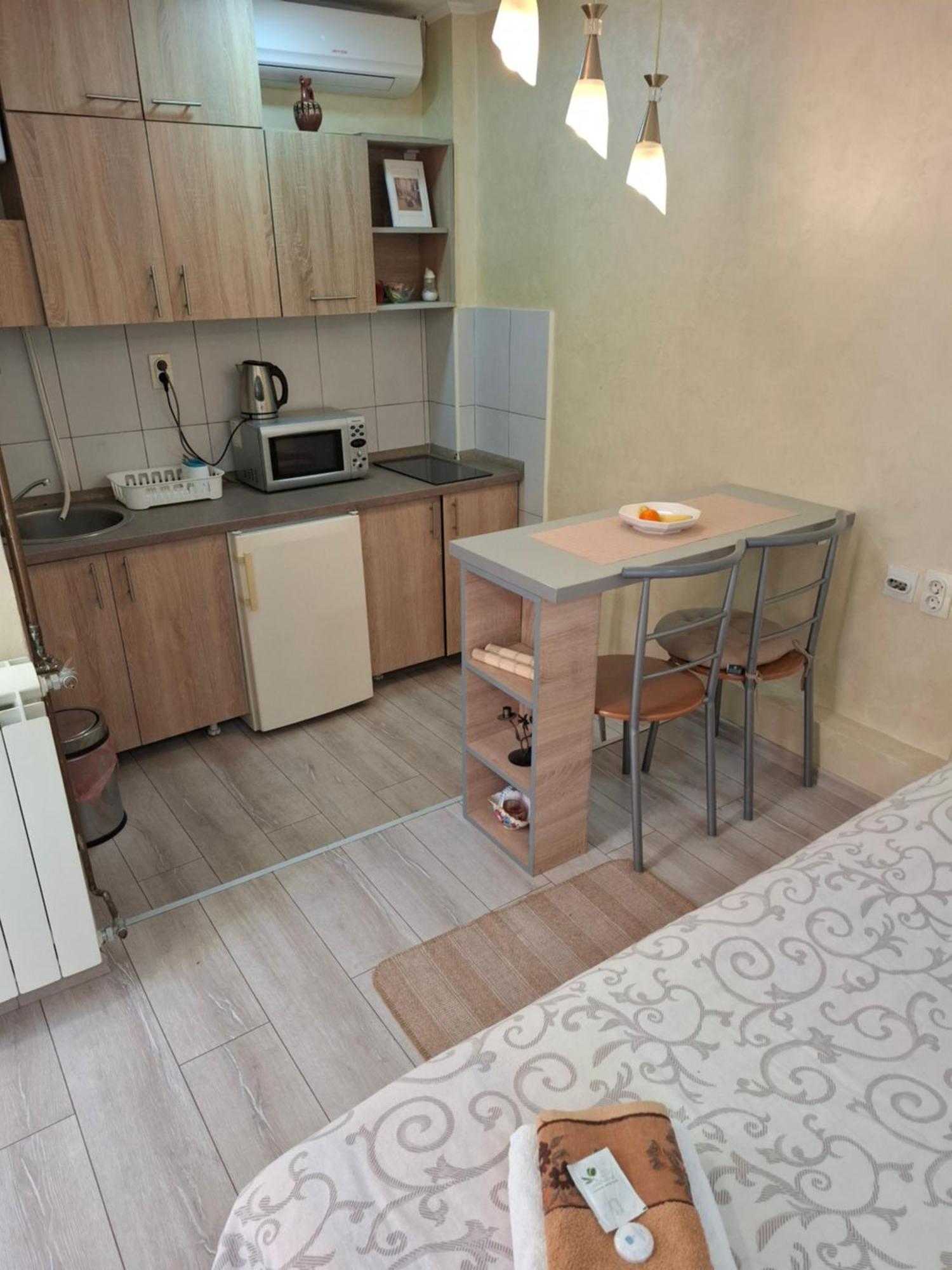Apartment Sleep'N Drive Belgrade Exterior photo